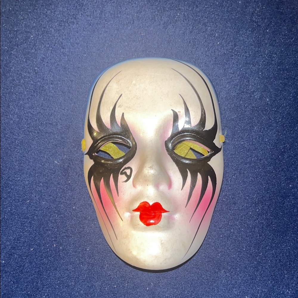 Vintage White Ceramic Mardi Gras Face Mask with Black Eye Accents and Red Lips